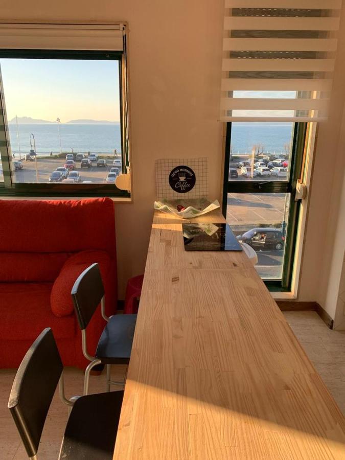 ויגו Apartamentos En Playa De Samil Primera Linea De Playa Pe Na Areia חדר תמונה